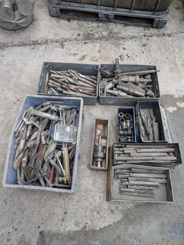 Large job lot - large,
